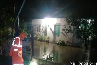 Imagen Viviendas afectadas y personas evacuadas dejan lluvias en Úrsulo Galván