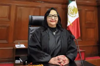 Imagen Juzgadoras respaldan a Norma Piña; 'desde la política se pretende ordenar a la justicia', señalan