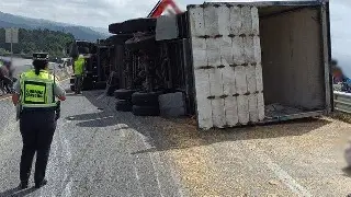 Imagen Cierre total por accidente en esta autopista de Veracruz
