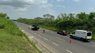 Imagen Hay cierre por accidente en esta carretera hacia Veracruz