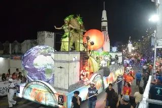Imagen Cambio de fecha del Carnaval trajo turistas con dinero a Veracruz