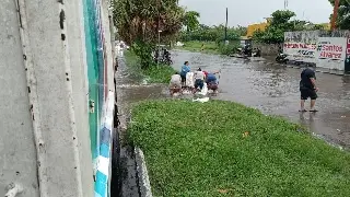 Imagen Inundaciones alcanzan hasta 30 cm de altura en Medellín de Bravo
