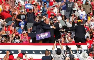 Imagen Captan bala cuando se aproxima a Donald Trump (+Foto) 