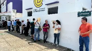 Imagen Largas filas y retrasos para tramitar la licencia de conducir en Veracruz