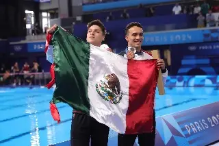 Imagen AMLO felicita a los mexicanos Celaya y Olvera por su medalla de plata