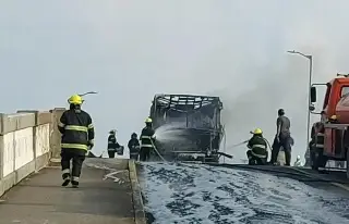 Imagen Incendio en puente Morelos no dejó personas lesionadas: PC