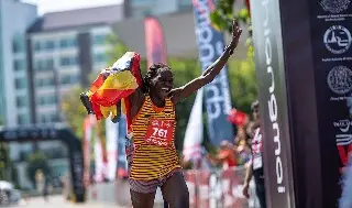 Imagen Atleta olímpica es rociada con gasolina y quemada por su novio