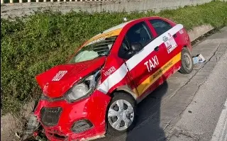 Imagen Fuerte accidente en carretera Veracruz-Xalapa deja al menos 4 heridos 