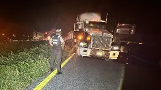 Imagen Veracruz: Cierre parcial por accidente en autopista La Tinaja - Cosoleacaque