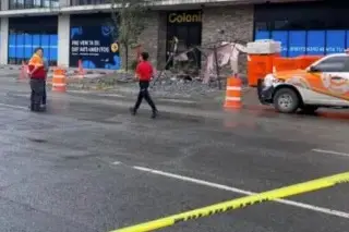 Imagen Muere mujer tras caerle encima barda de edificio en construcción