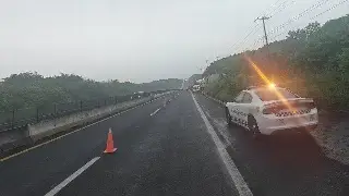 Imagen Hay cierre por accidente en tramo Cardel-Veracruz. Tome precaución