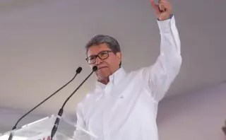 Imagen Ricardo Monreal sale en defensa de Yunes Linares previo a votación por Reforma Judicial