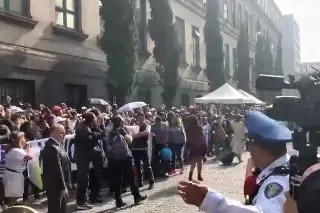 Imagen Trabajadores del Poder Judicial protestan afuera de la Corte; dan respaldo a Norma Piña