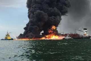 Imagen Buque expl0tó frente a costas de Boca del Río (+Video)