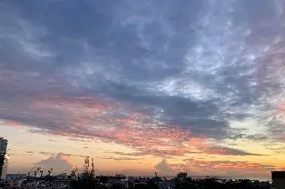 Imagen Colorido amanecer este jueves en Veracruz, ¿lo viste?