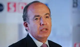 Imagen Felipe Calderón se lanza contra el gobierno de AMLO