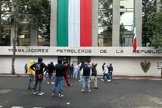 Imagen Batalla campal en sindicato petrolero deja 8 lesionados