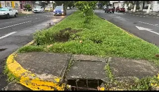 Imagen Detectan socavón en camellón central de la avenida Colón 