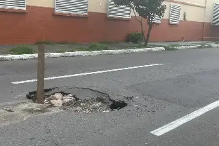 Imagen Más socavones en la colonia Centro de Veracruz 