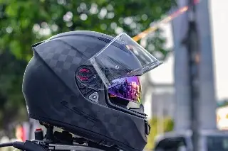 Imagen Día de la Educación Vial: Usar casco es indispensable al manejar moto 