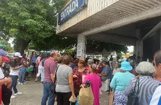 Imagen Así va el registro para la pensión del Bienestar a mujeres de 63 y 64 años en Boca del Río