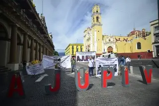 Imagen Pura simulación promesas de pago de seguros institucionales, acusan jubilados