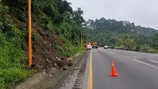 Imagen Se registra accidente en autopista de Veracruz; hay cierre parcial de circulación 