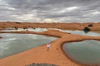 Imagen Surgen lagunas entre dunas del desierto del Sáhara