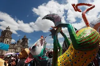 Imagen Desfile de alebrijes marca inicio de festividades de Día de Muertos en CDMX