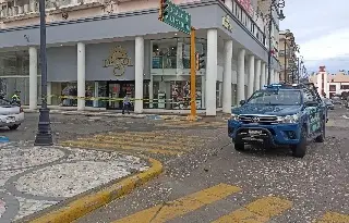 Imagen Hay cierre vial por desfile en el centro de Veracruz