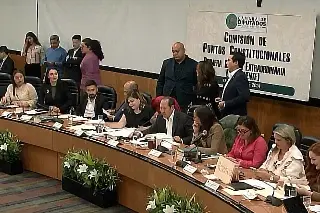 Imagen Comisión en San Lázaro aprueba reforma de 'supremacía constitucional'; pasa al pleno