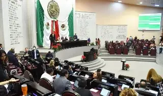 Imagen Frenar la violencia y generar la paz en Veracruz; temas cruciales para nuevos diputados