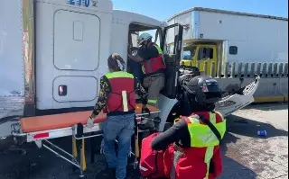 Imagen Se registra fuerte accidente en autopista de Veracruz; hay 3 lesionados 