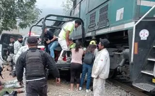 Tren choca contra patrulla de Guardia Nacional en Acultzingo, Veracruz; reportan 8 heridos