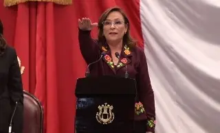 Imagen ¡Hay nueva gobernadora! Rocío Nahle pasa a la historia y asume el gobierno de Veracruz