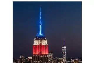 Imagen El Empire State Building se ilumina en tributo al expresidente Jimmy Carter