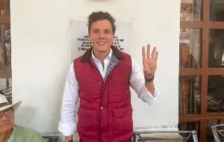 Imagen Guillermo Herrera se registra como precandidato de Morena a la alcaldía de Alvarado, Veracruz 