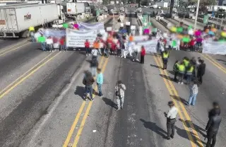 Imagen Estas casetas de vía de acceso a CDMX se encuentran bloqueadas 