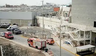 Imagen Confirman 6 muertes por desplome de techo de centro comercial en Perú