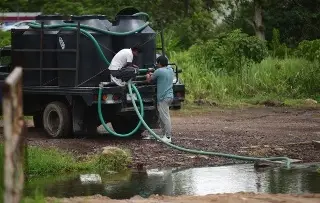 Imagen Empresarios teme fuertes pérdidas económicas por falta de agua en Xalapa en marzo, abril y mayo