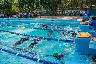 Imagen Cursos de natación, Aquazumba y actividades de recreación en unidades deportivas de Veracruz