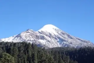 Imagen Muere alpinista en Puebla, tras caer a barranca del Pico de Orizaba