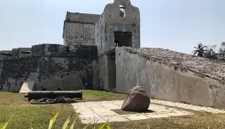 Imagen Un pedazo de la muralla se iría al Baluarte de Santiago y el otro se queda en Plaza Heroísmo: Alcaldesa