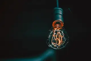 Imagen Época de calor pondrá a prueba a CFE en Veracruz: Colegio de Electricistas