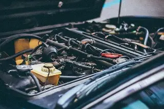 Imagen Las autopartes que se producen en México tienen cero aranceles en EU, informa Sheinbaum 