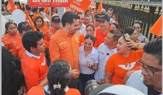 Imagen Álvarez Máynez acude a bulevar de Boca del Río para apoyar a candidatos a alcaldías 