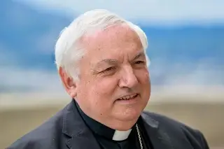 Imagen Roban bolsa con pertenencias personales a cardenal 'papable' francés Jean Marc Aveline