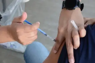 Imagen Vacuna contra el herpes zóster podría reducir riesgo de cardiopatías hasta 8 años: estudio