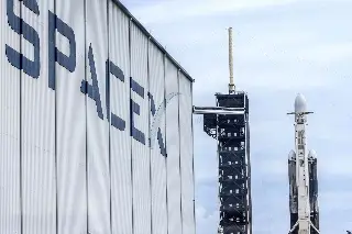 Imagen Regulador de EU permite a SpaceX realizar más lanzamientos desde el sur de Texas