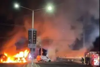 Imagen Bloqueos y violencia en Sinaloa: cierran salidas de Culiacán